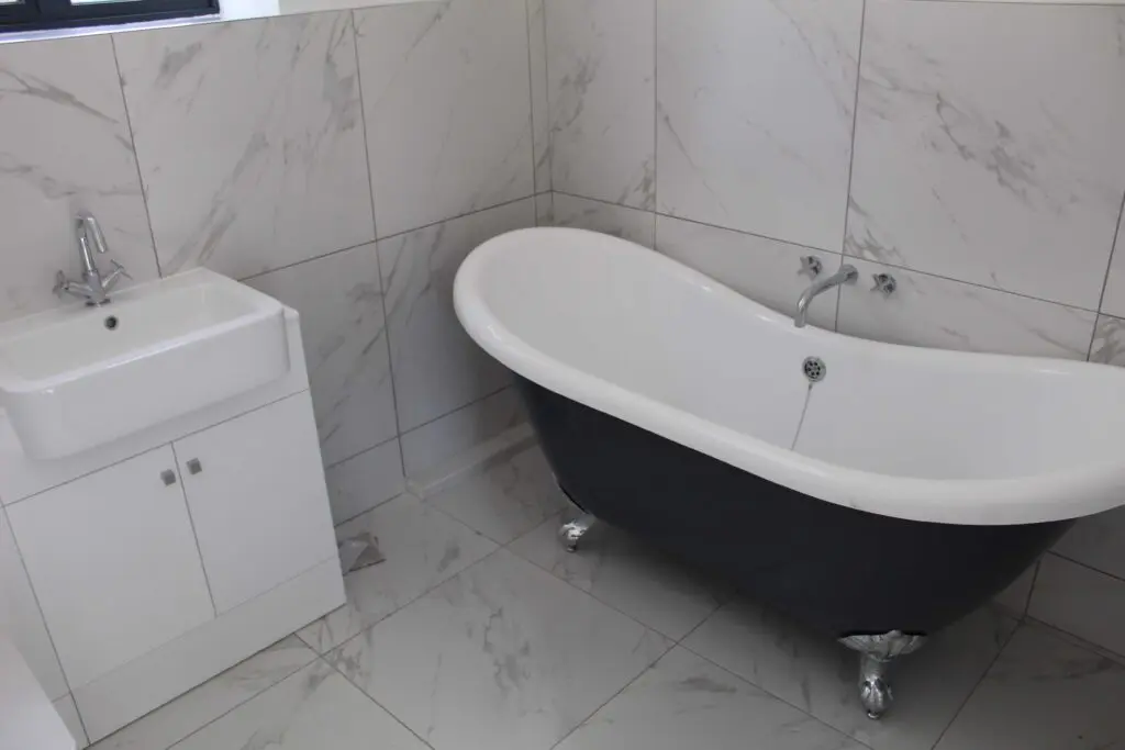 Free Standing Bath