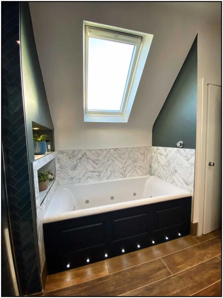 Large double ended bath