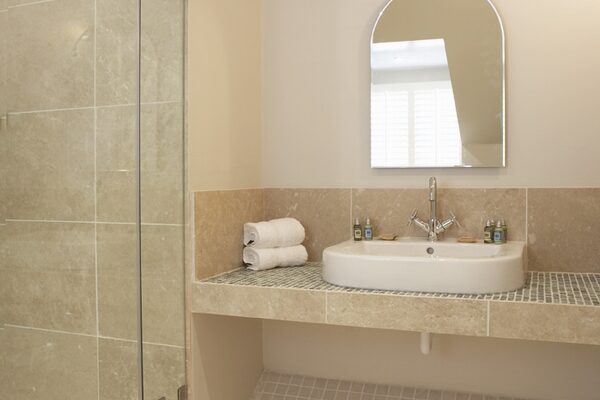 Sink & Toilet Fitted