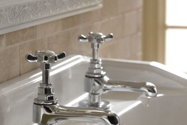 Hot & Cold Taps Installed
