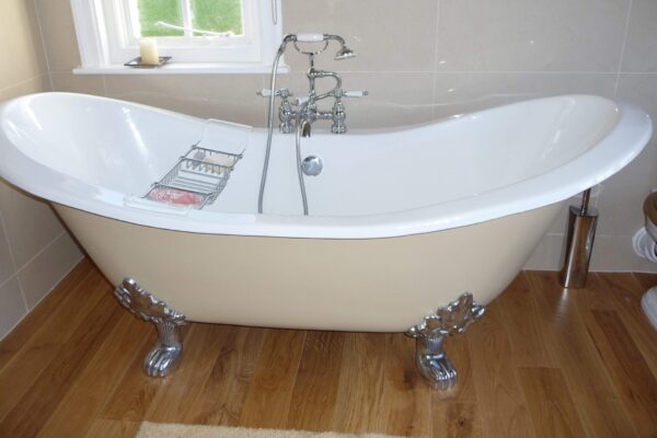 Free Standing Bath Installation