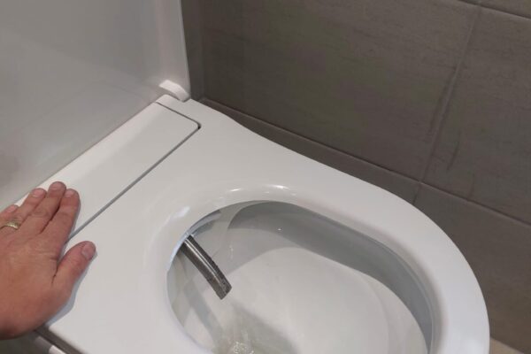 Smart toilet